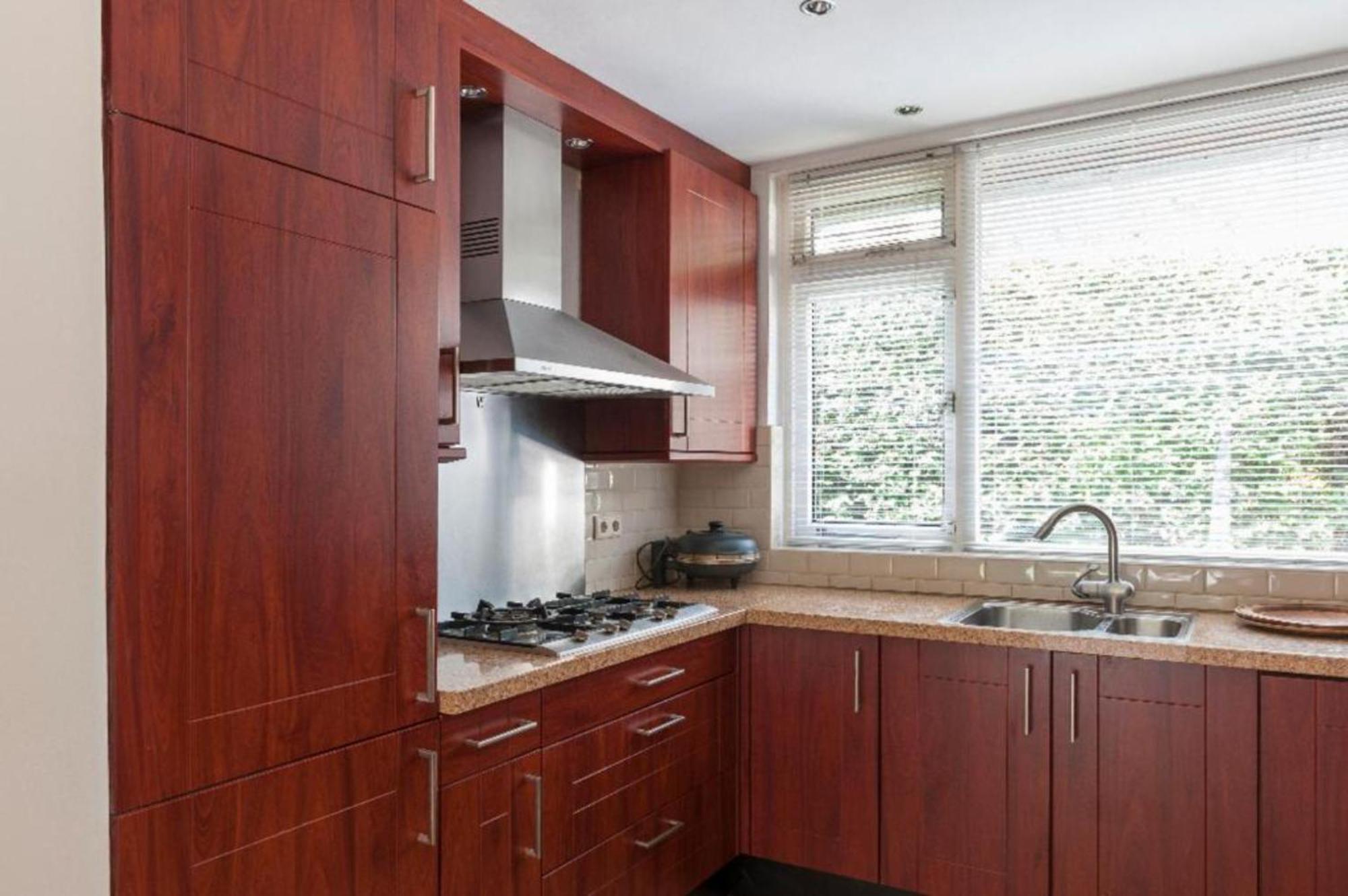 Ground Floor And Twin Bedroom In Luxurious Villa With Beautiful Garden Very Near Tue And Centre Eindhove Kültér fotó
