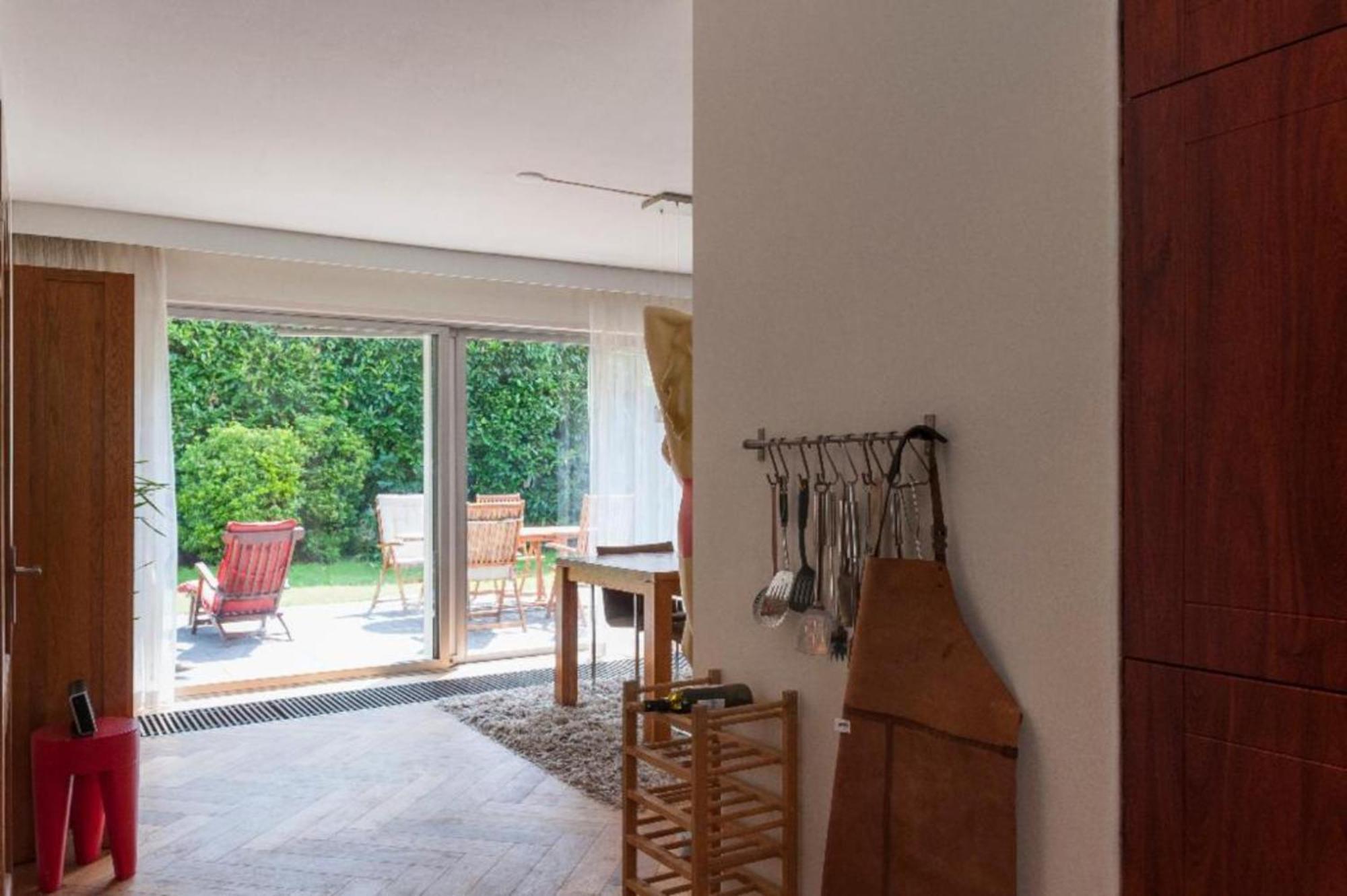 Ground Floor And Twin Bedroom In Luxurious Villa With Beautiful Garden Very Near Tue And Centre Eindhove Kültér fotó