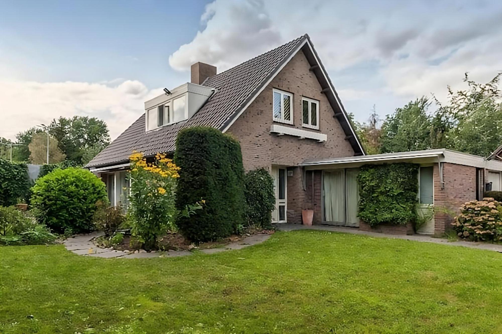 Ground Floor And Twin Bedroom In Luxurious Villa With Beautiful Garden Very Near Tue And Centre Eindhove Kültér fotó